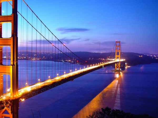 Golden Gate Bridge san francisco 1020074 800 600 600x450 100 Most Famous Landmarks Around the World