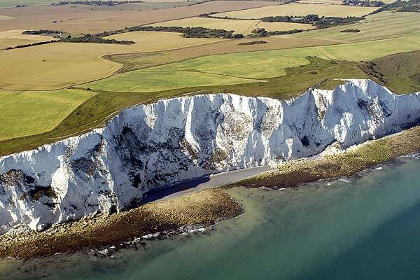 white cliffs of dover 100 Most Famous Landmarks Around the World