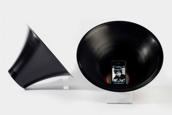 22 Decorative Objects Ideas Using Old Vinyl Records