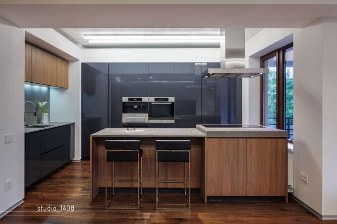 Minimalist-grey-kitchen