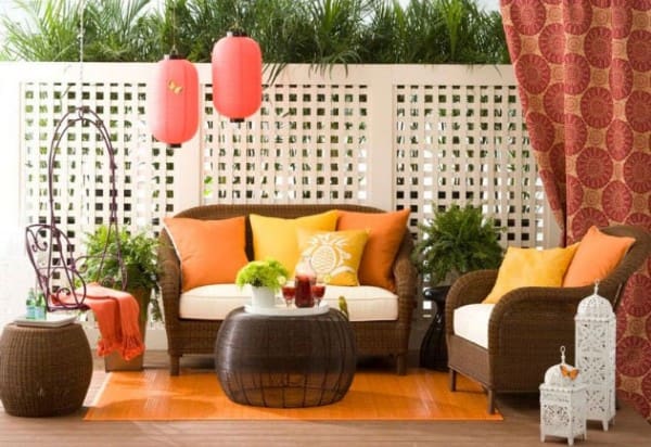 Allison-Lind-colorful-outdoor-space