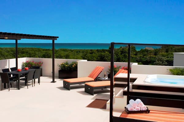 luxury-rooftop-deck