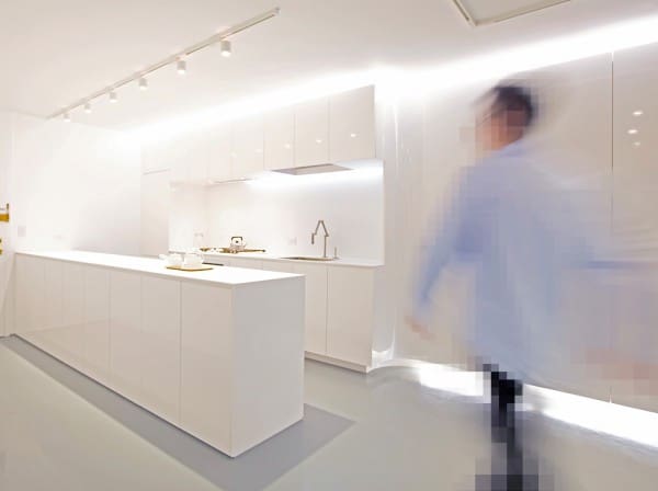 white-modern-minimalist-kitchen