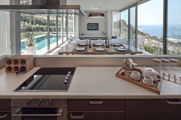 luxurious-kitchen-in-a-modern-villa-Bodrum