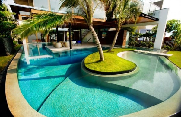gorgeous-swiming-pool-in Singapore