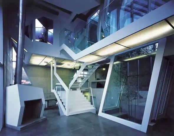 Dynamic and Unrealistic Interior Design by Irojekham Architects