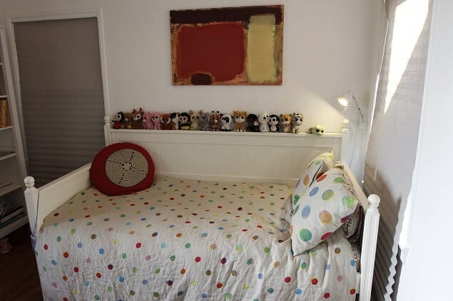 Children-room-with-toys