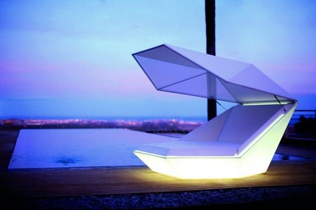Outdoor-furniture-with-LED