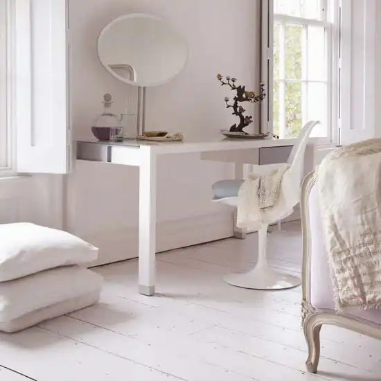 5 Contemporary White Dressing Tables to Get Ready For Your Day
