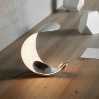 Futuristic Table Lamp Design -Curl from Luceplan