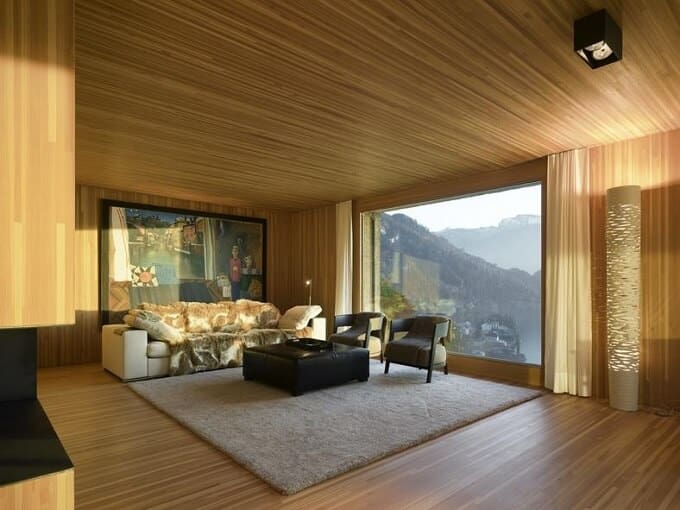 Living-room-with-mountain-view