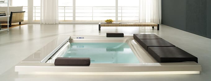 Whirlpool-tub-for-living-room