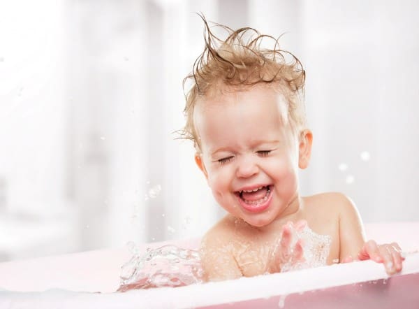 Shower-Bathtub-baby