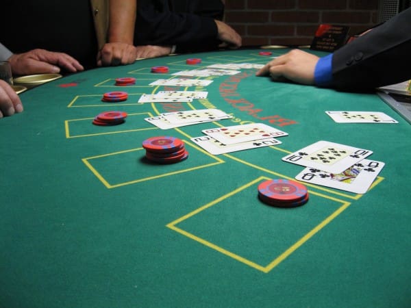 Blackjack-table-board