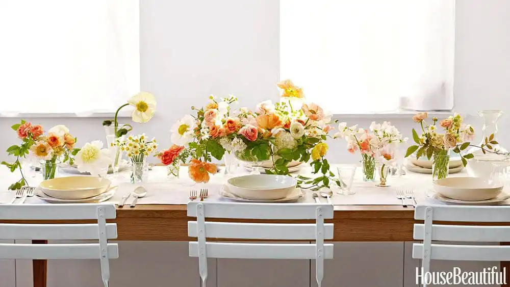 7 Gorgeous Summer Bloom Arrangements for Your Home