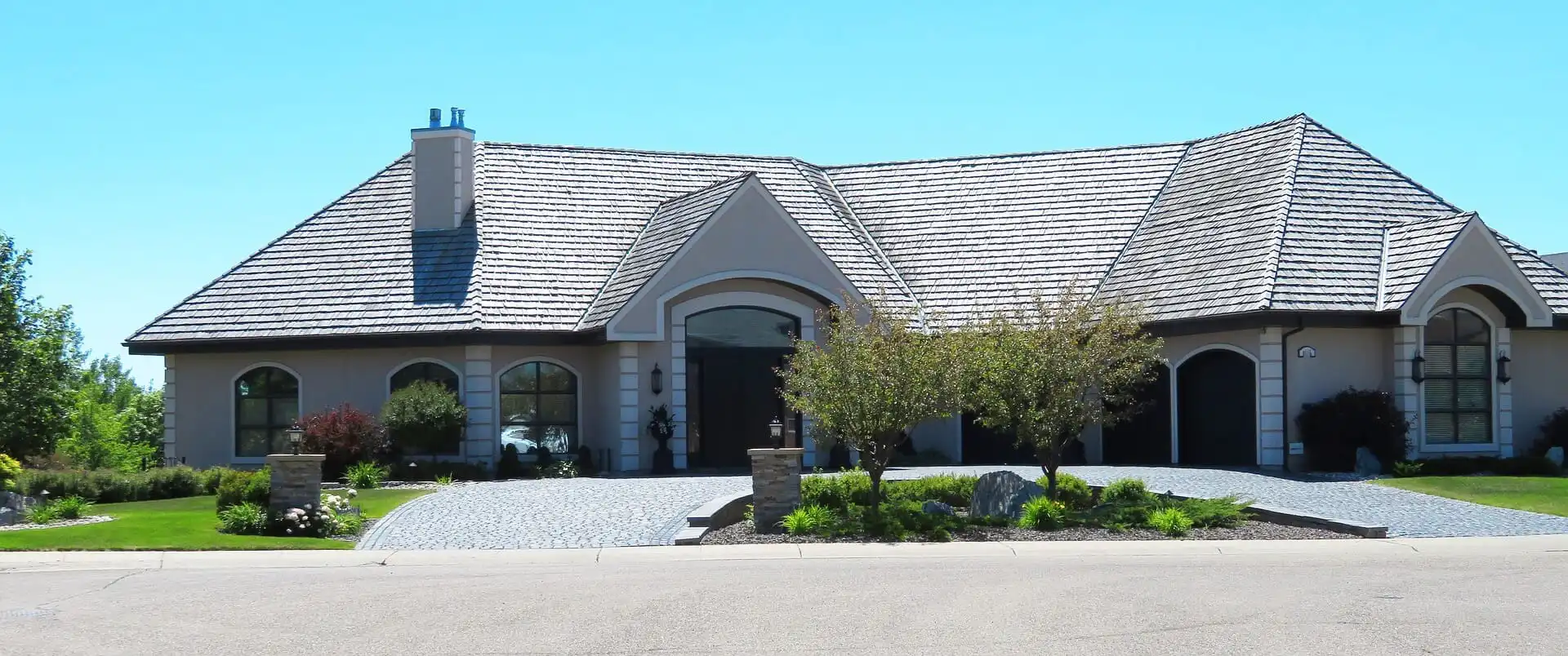 Features to Make a Enhance Property Features Through Proper Staging Show Better with Potential Renters