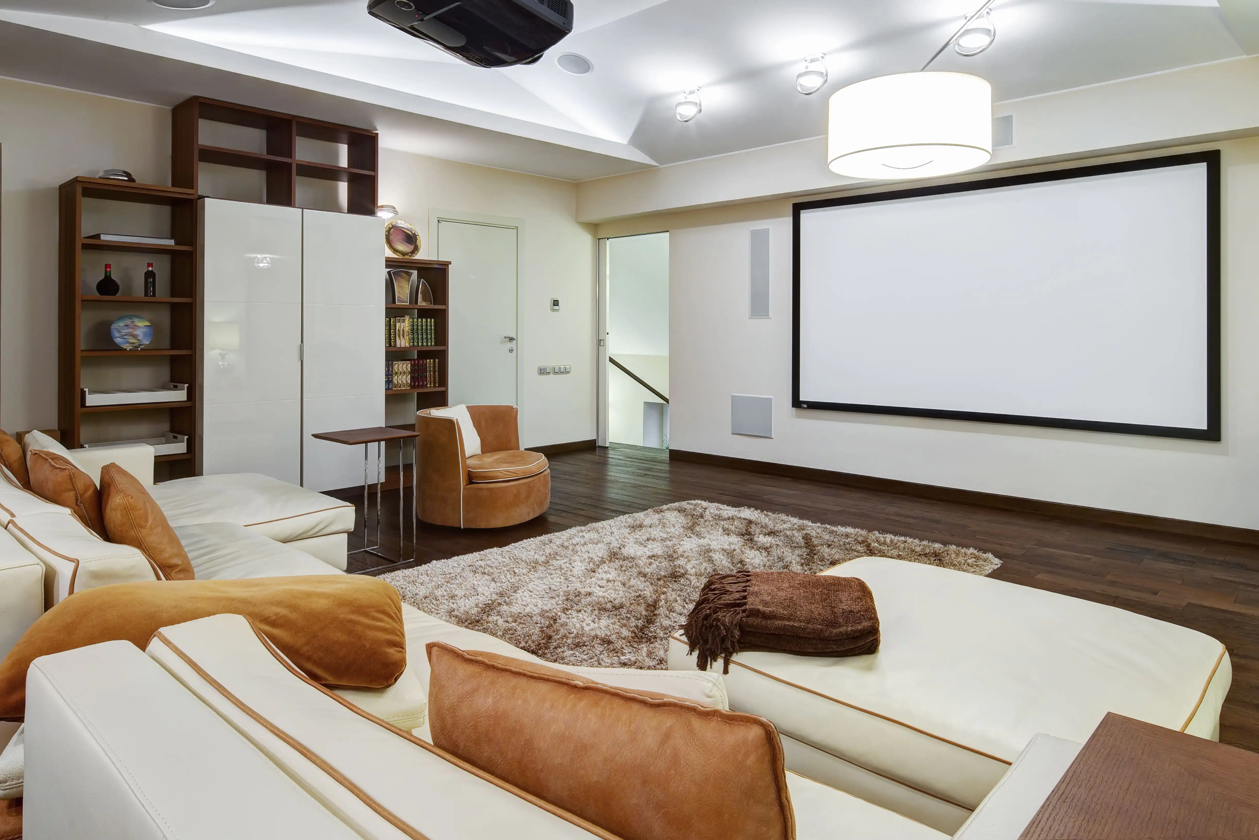 Wow Your Audience –  The Guideline to Follow When Buying A Home Theatre Projector