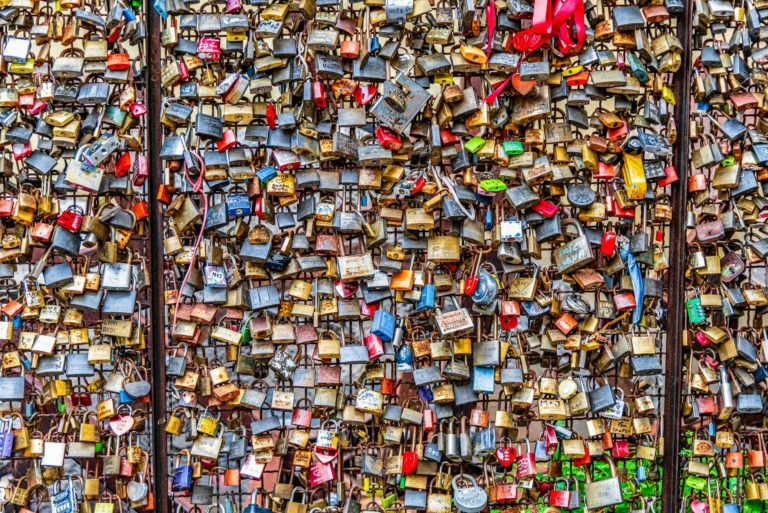 10 Unique Ways to Display Your Travel Memories at Home