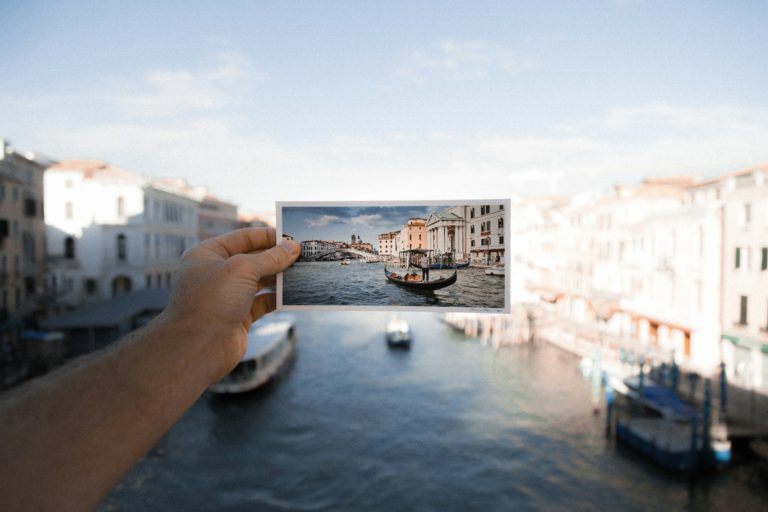 Memories in Motion: Creative Ways to Showcase Your Travels at Home